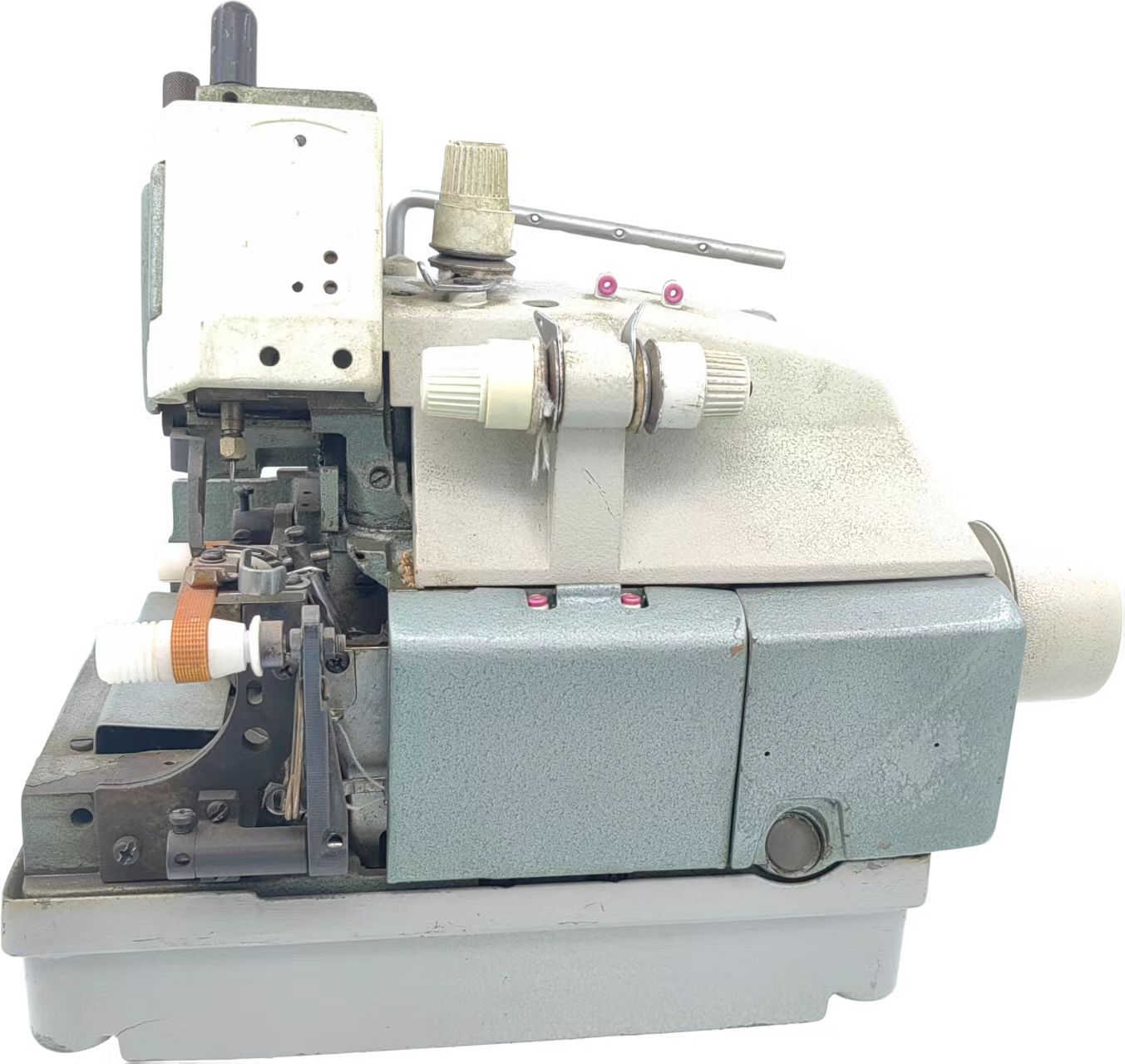 DCR-942/R53 PEGASUS DCR-942/R53 Glove seaming machine 